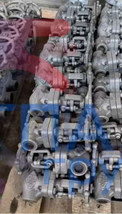 Задвижка стальная