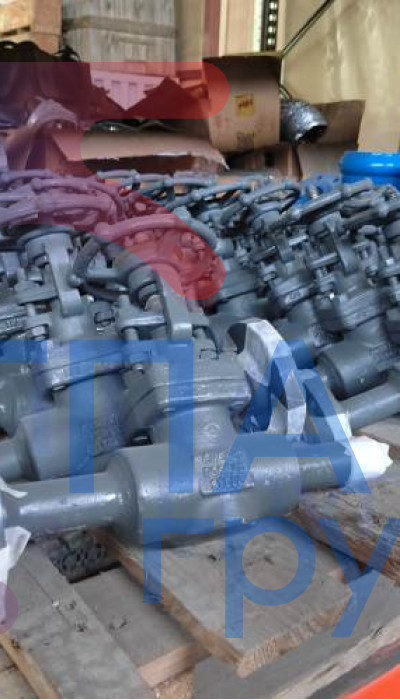 Задвижка стальная